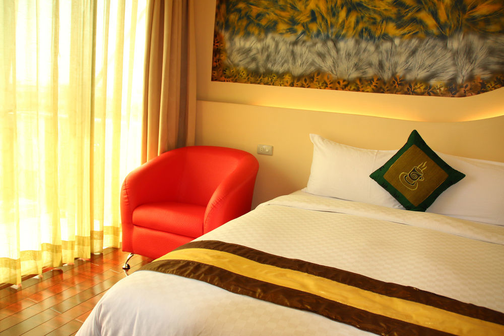 Ding Jia Hotel Kenting Extérieur photo